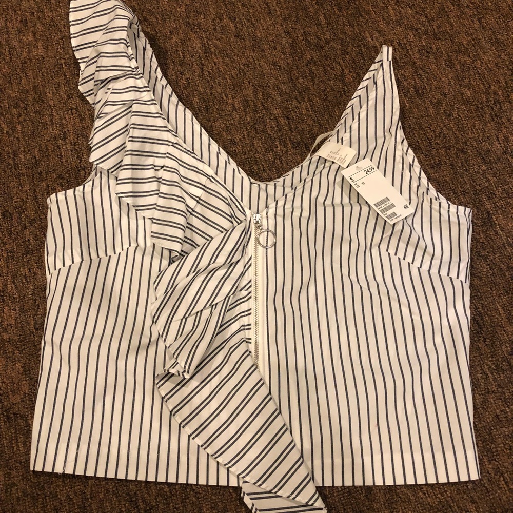 Brand new top